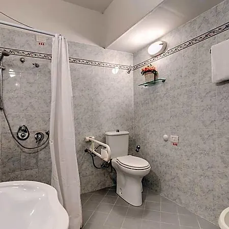 Hotel Rex 3*