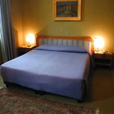 Otel Rex 3*