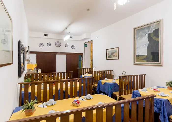 Rex Hotel 3*